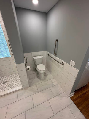 Remodeled Ultra Clean Bathroom W/ Large Tile & Large Format Flooring