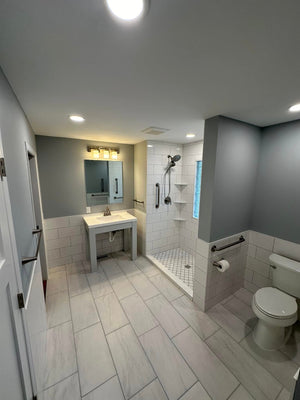 Remodeled Ultra Clean Bathroom W/ Large Tile & Large Format Flooring