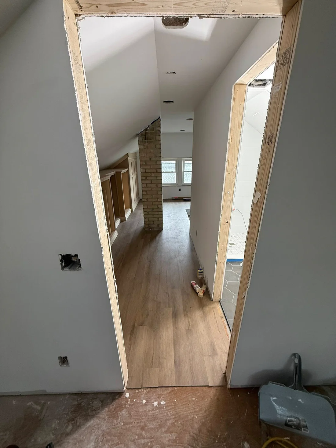Metro Remodeling Attic Space Update & Bathroom Remodel11