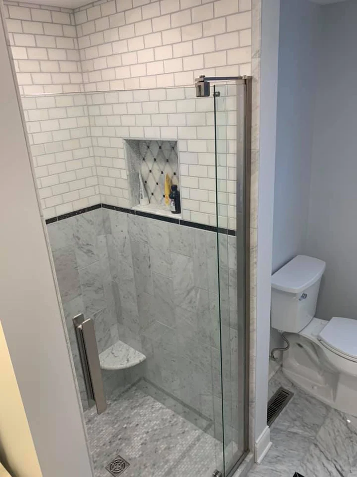 Metro Remodeling Bathroom Update With Beautiful Custom Pattern Tile Inlay4