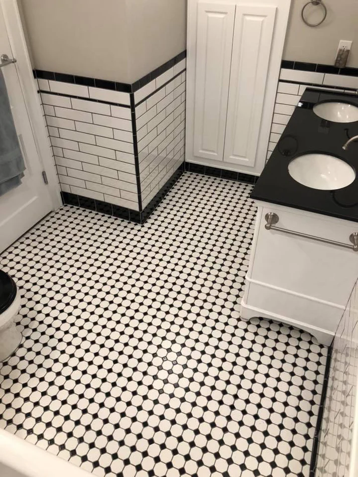 Metro Remodeling Black and White Themed Bathroom Update1