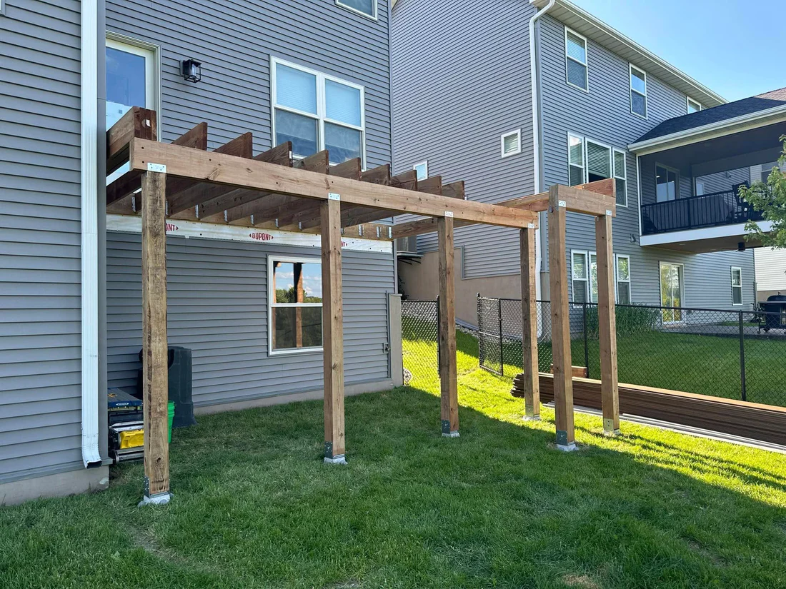 Metro Remodeling Brown Mid-Level Composite Decking W Stairs And Gate10