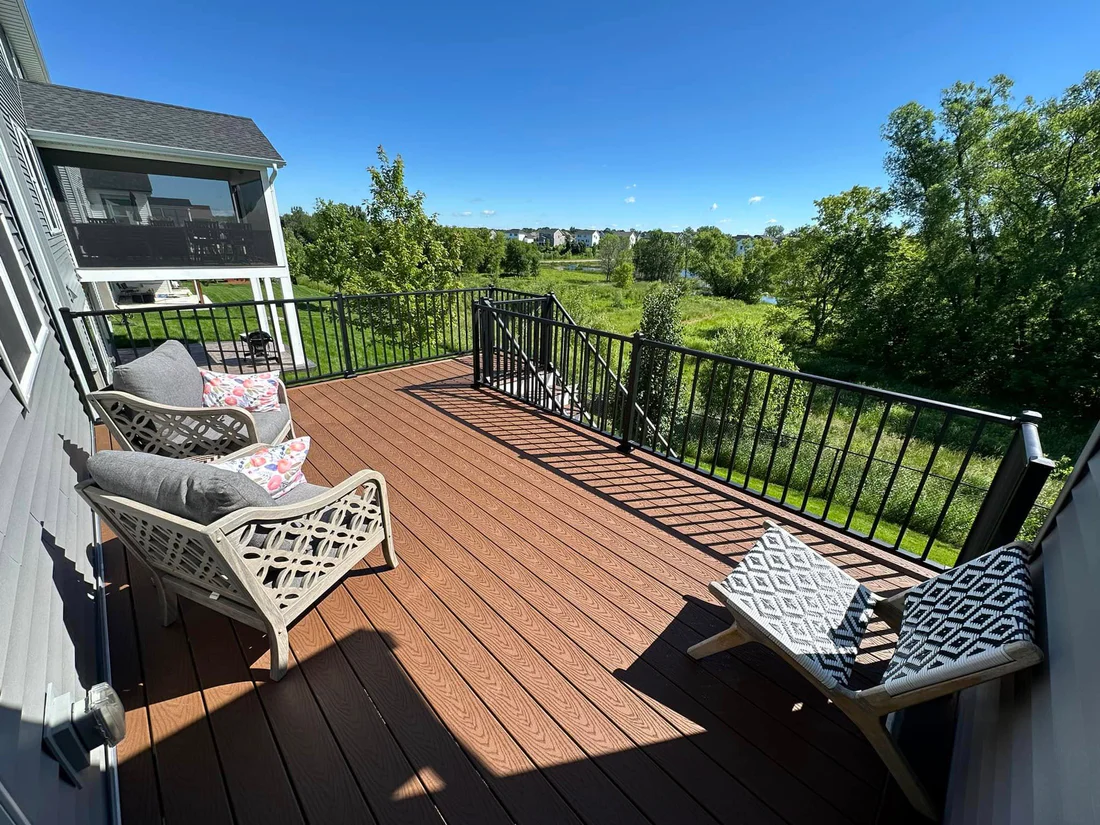 Metro Remodeling Brown Mid-Level Composite Decking W Stairs And Gate3