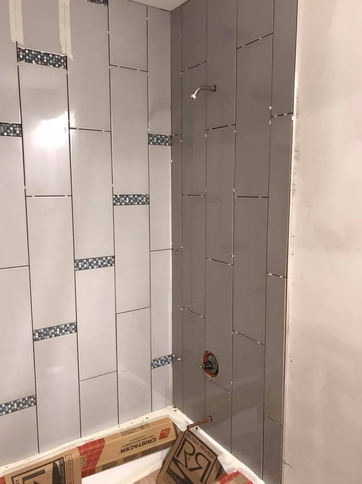 Metro Remodeling Custom Pattern Diagonal Mosaic Tile Inlay Shower & Tub Combo6