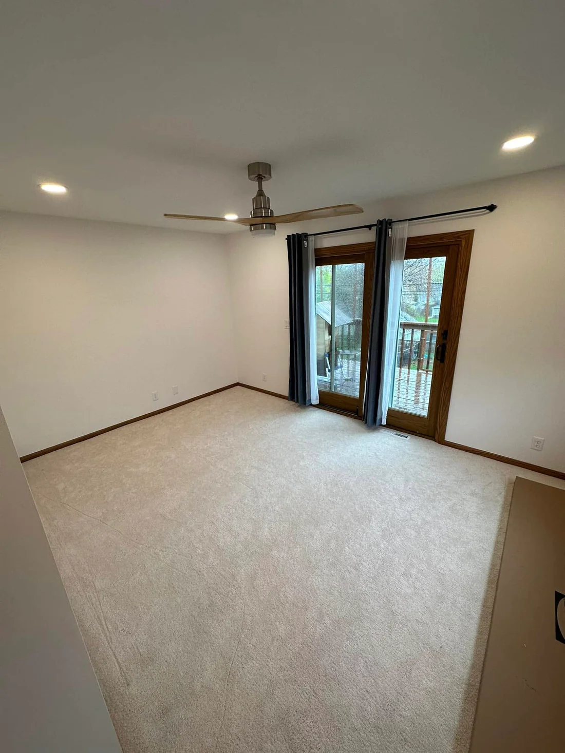 Metro Remodeling Living Area Update3