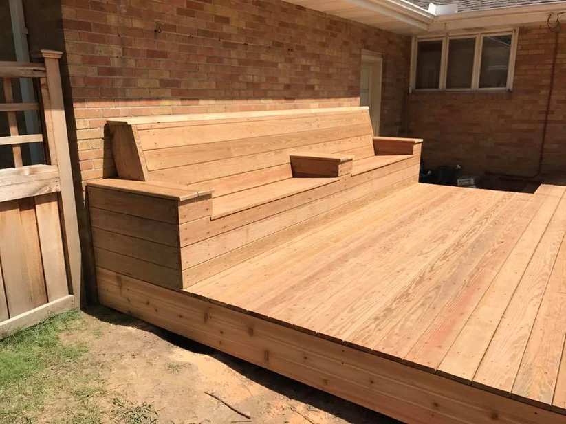 Metro Remodeling Seamlessly Integrated Natural Wood Deck W:Bench Seating10