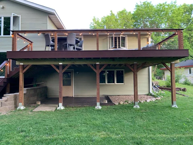 Metro Remodeling Wood Construction Mid-Level Composite Decking With Stairs2