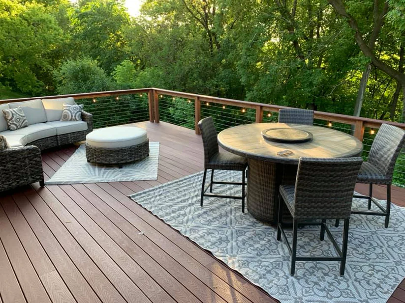 Metro Remodeling Wood Construction Mid-Level Composite Decking With Stairs4