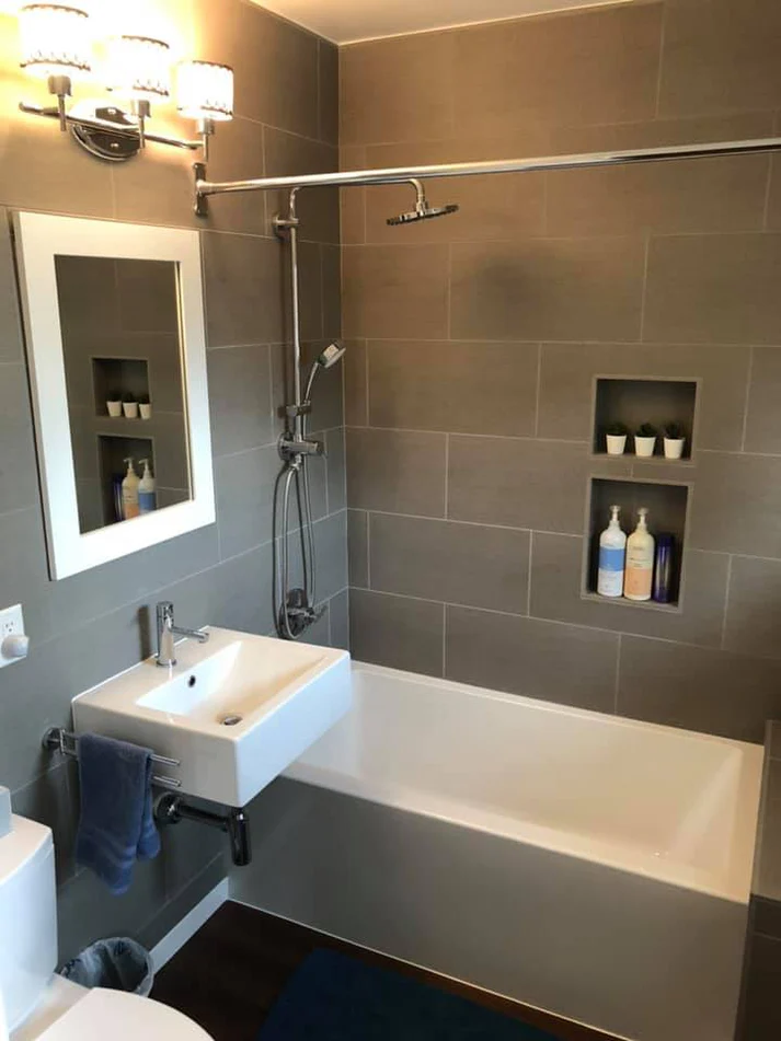 Metro Remodling Modern Spa Feel Bathroom3