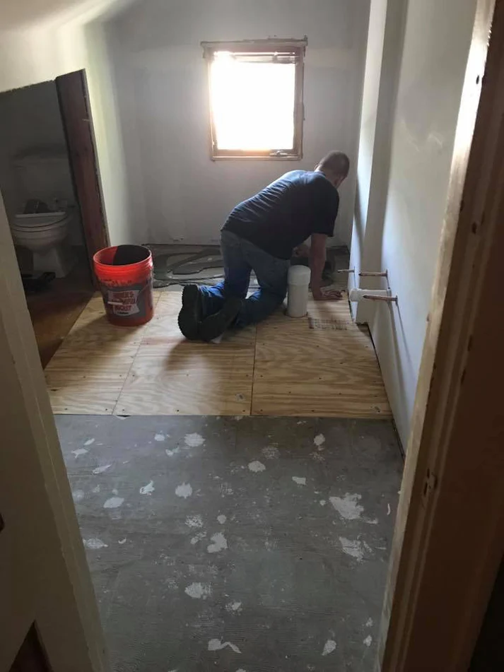Metro Remodling Unique Wood Wall & Ceiling Shower & Tub Combo W: Custom Storage18
