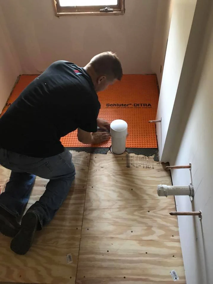 Metro Remodling Unique Wood Wall & Ceiling Shower & Tub Combo W: Custom Storage19
