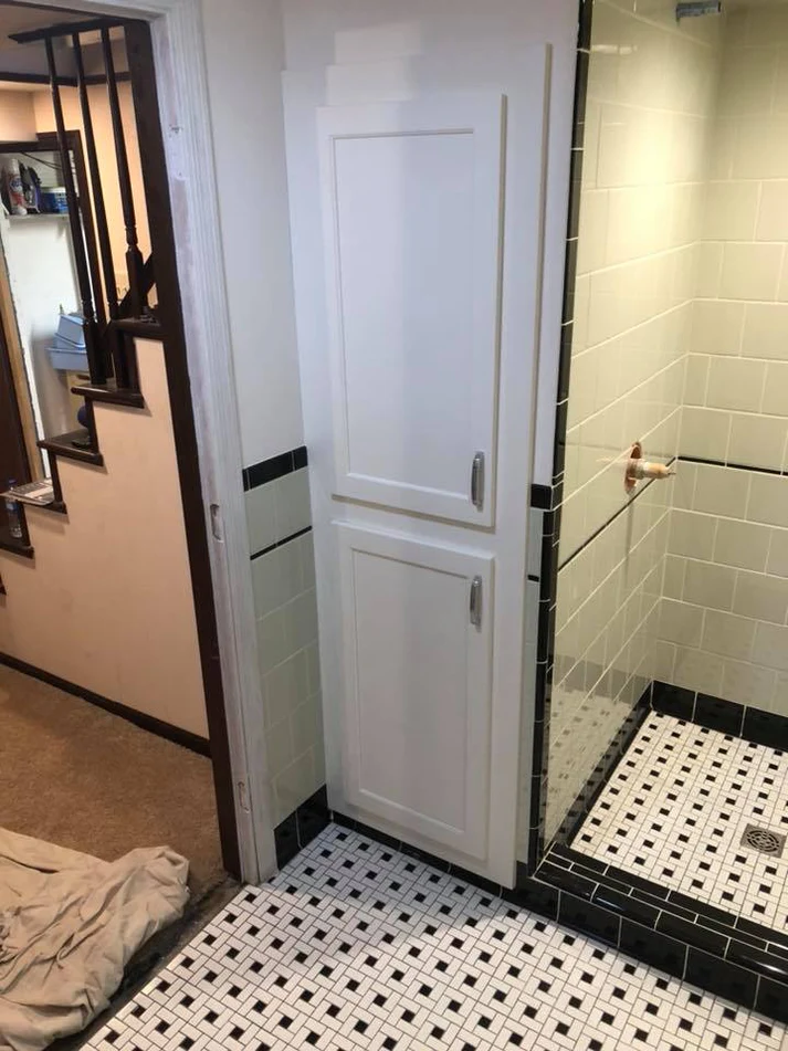Metro Remodling Vintage Bathroom With Modern Flair9